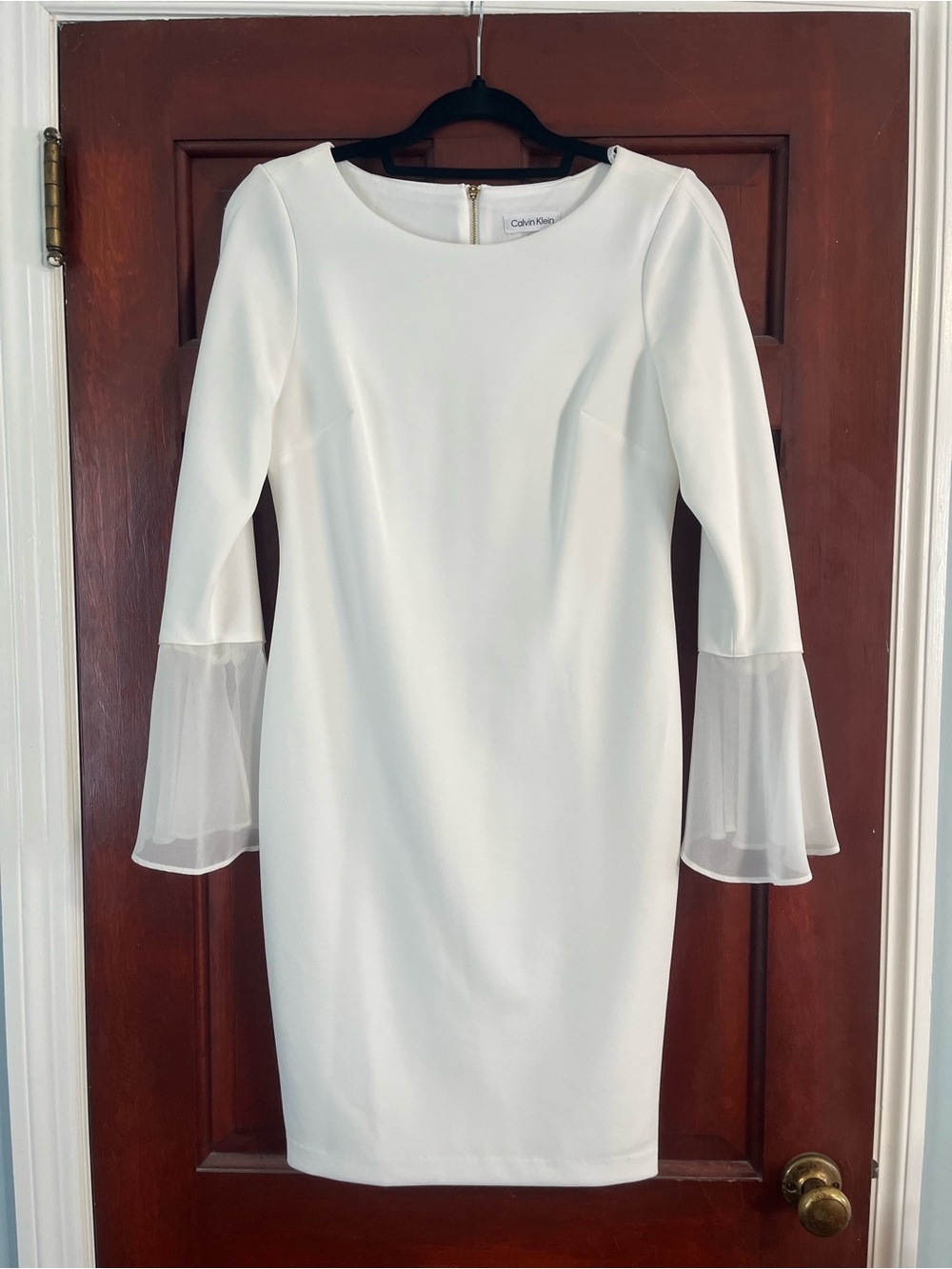 Calvin Klein Ivory Bell-Cuff Sheath Dress